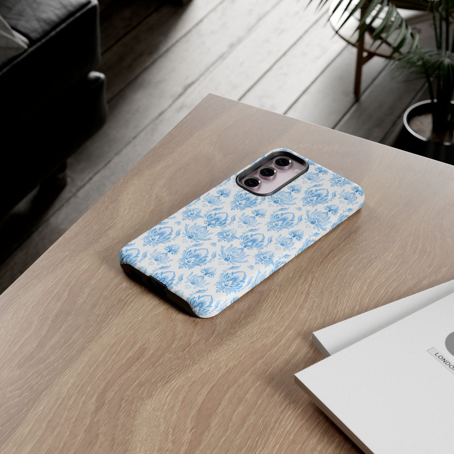 Light blue traditional Thai motif for Galaxy