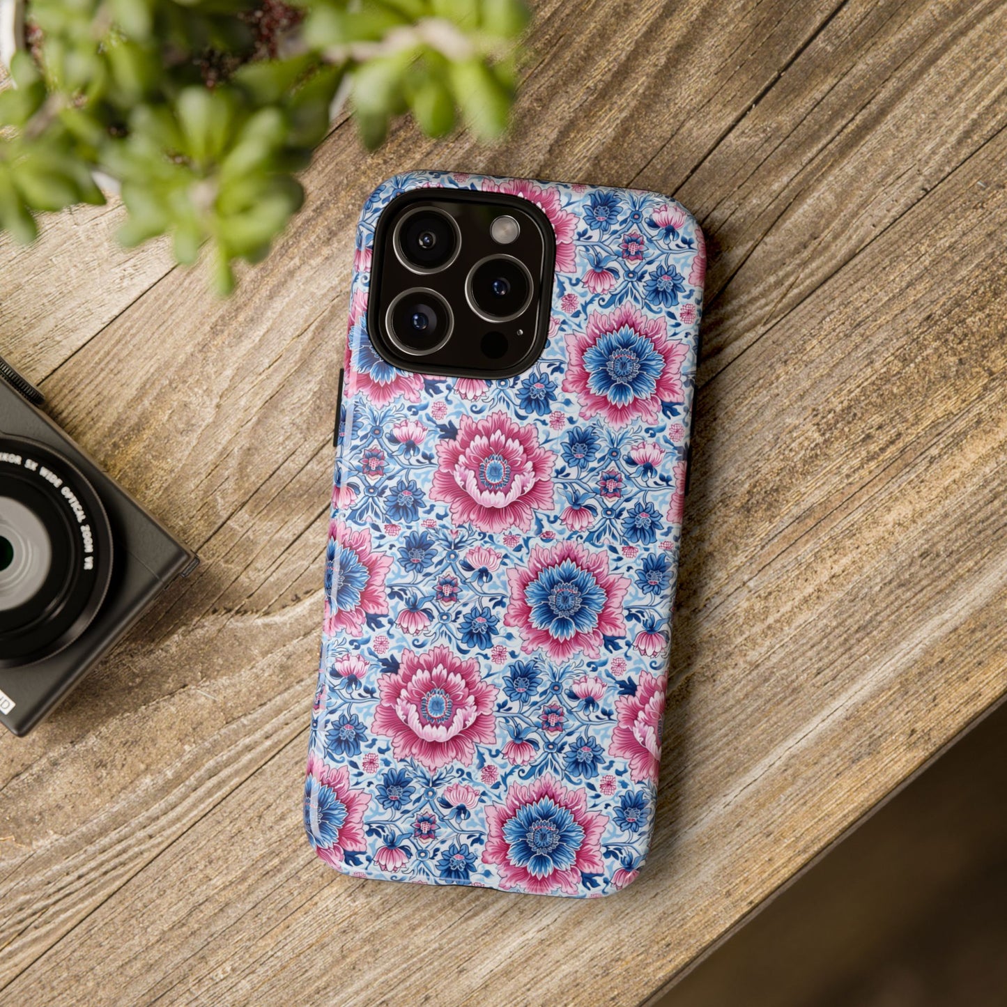 Bleu and Pink LOTUS Thai motif for Iphone