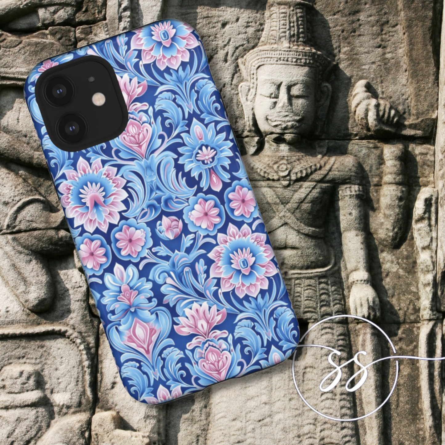 Flowers in pink and blue pastel motif on Iphone