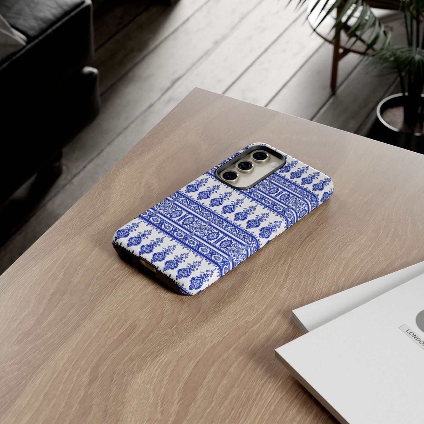 Traditional blue and white  old design from Thailande Galaxy